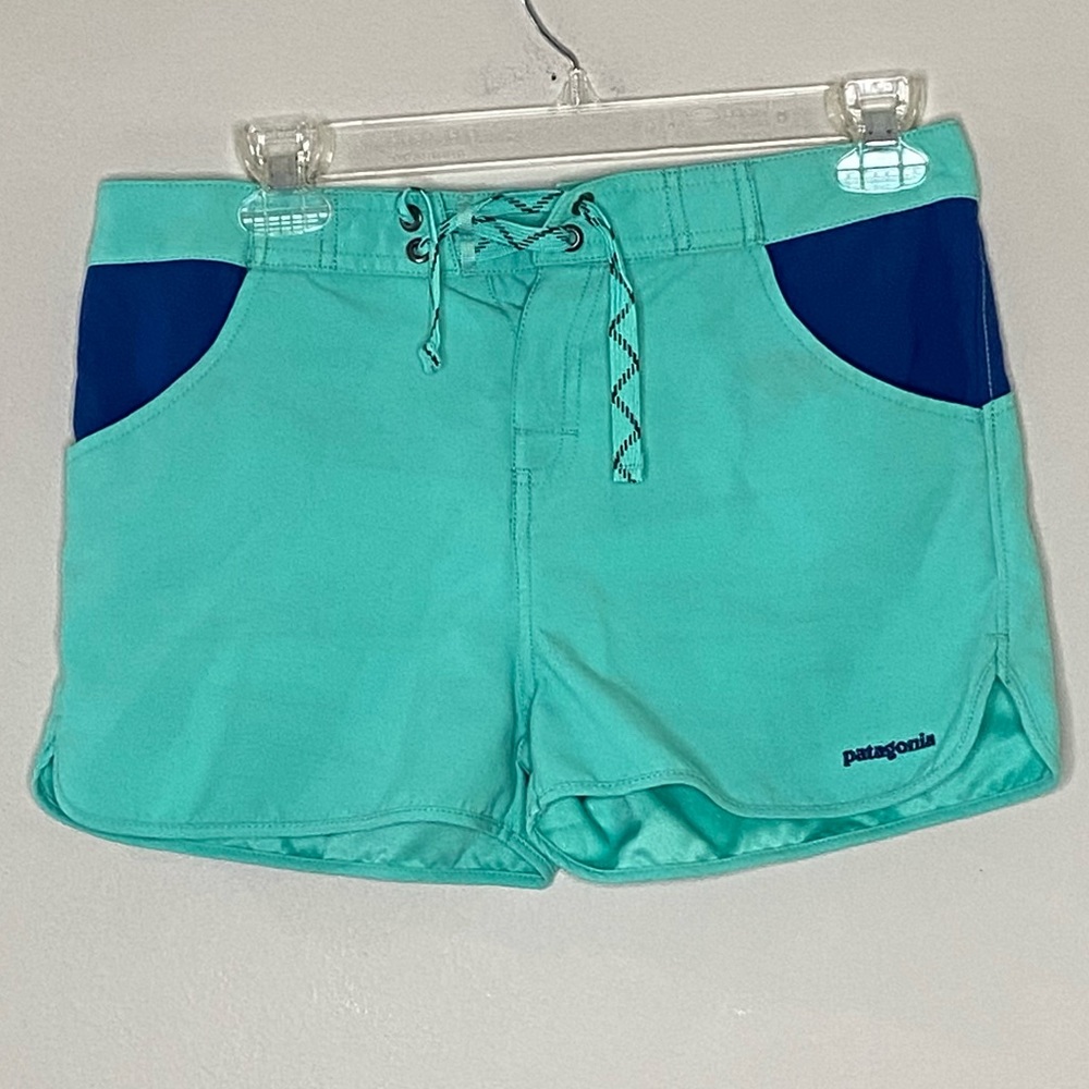 Patagonia Color block Board shorts Teal and Blue Size 14